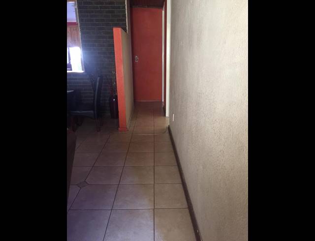 2 BEDROOM TOWNHOUSE FOR SALE IN REITZ PARK